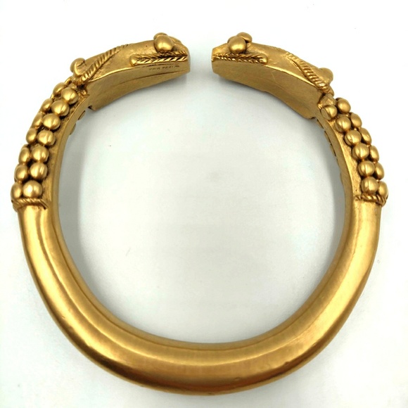 Metropolitan Museum Snake Head Bangle Gold Plate - Picture 2 of 8